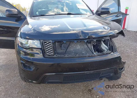 2017 Jeep Grand Cherokee Altitude 4X2 from USA, damaged, VIN 1C4RJEAGXHC877845